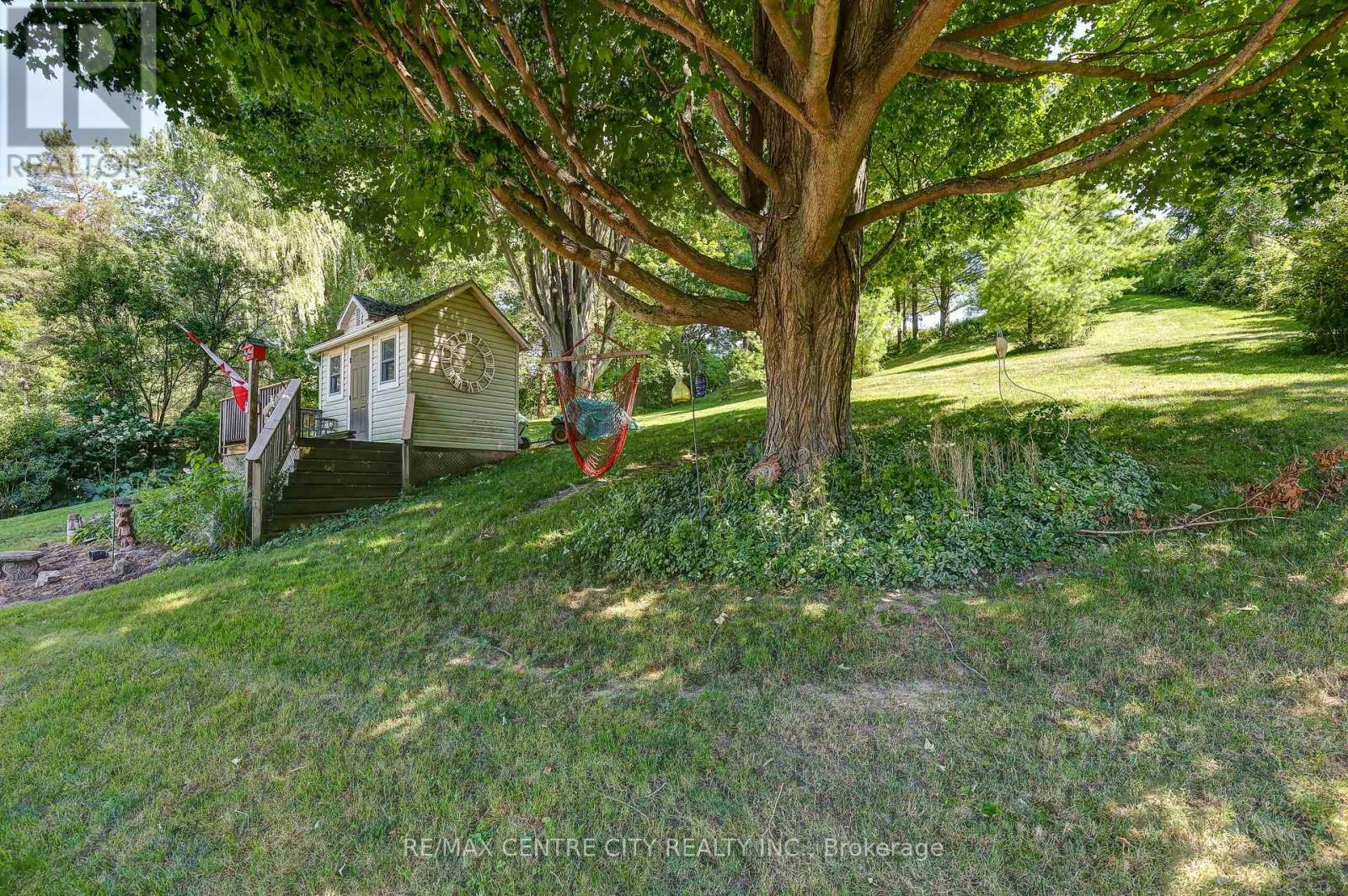 4766 SUNSET ROAD - Image 36