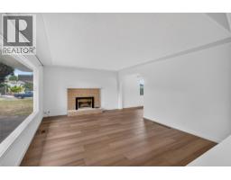 Kitchen - 3802 36 Street, Vernon, BC V1T6E5 Photo 8