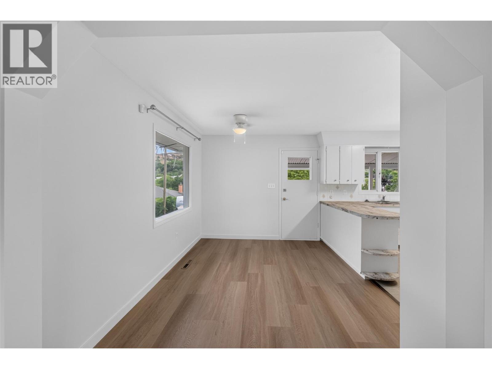 3802 36 Street - 12
