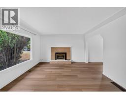 Kitchen - 3802 36 Street, Vernon, BC V1T6E5 Photo 9