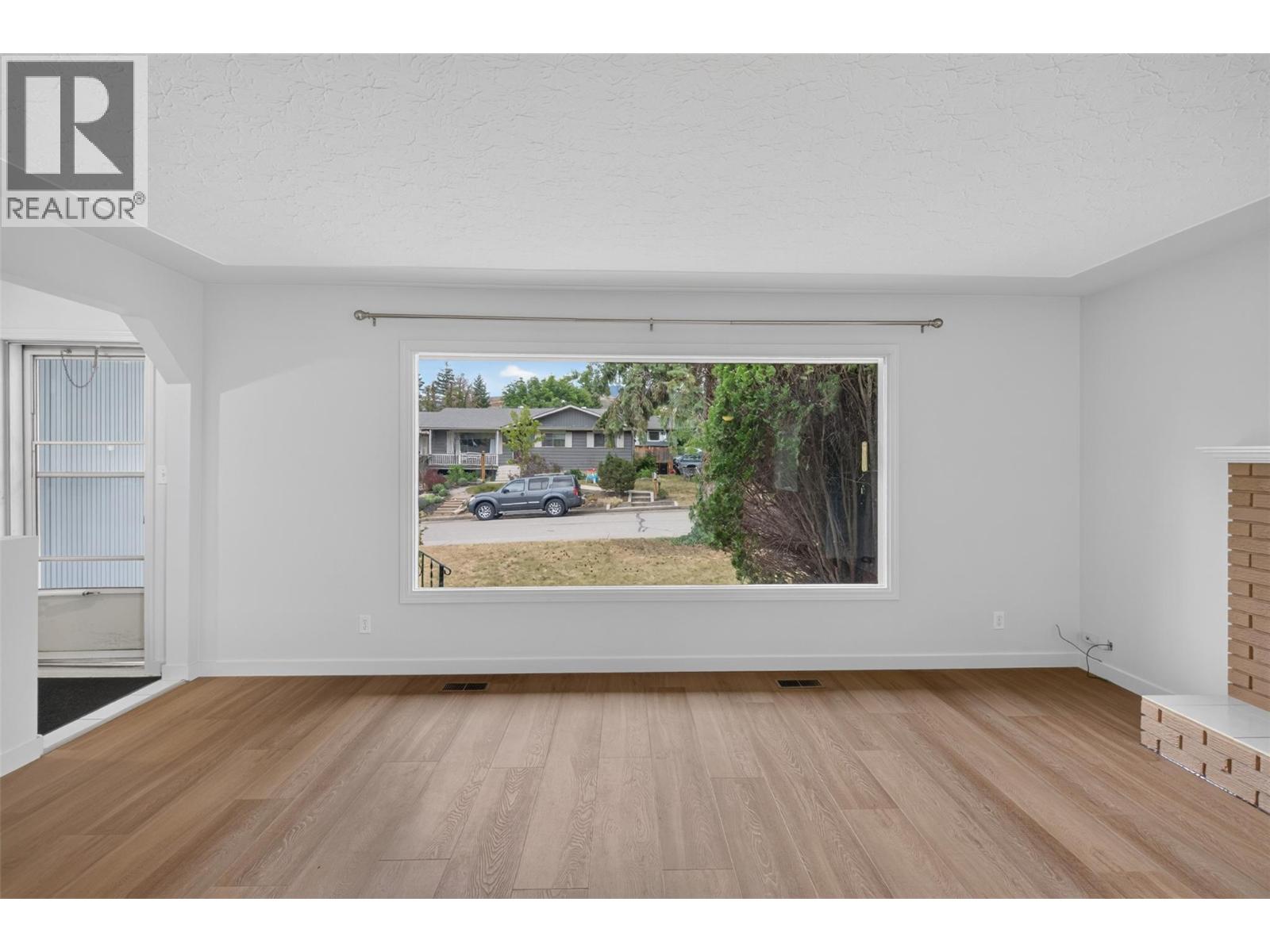 3802 36 Street - Image 10