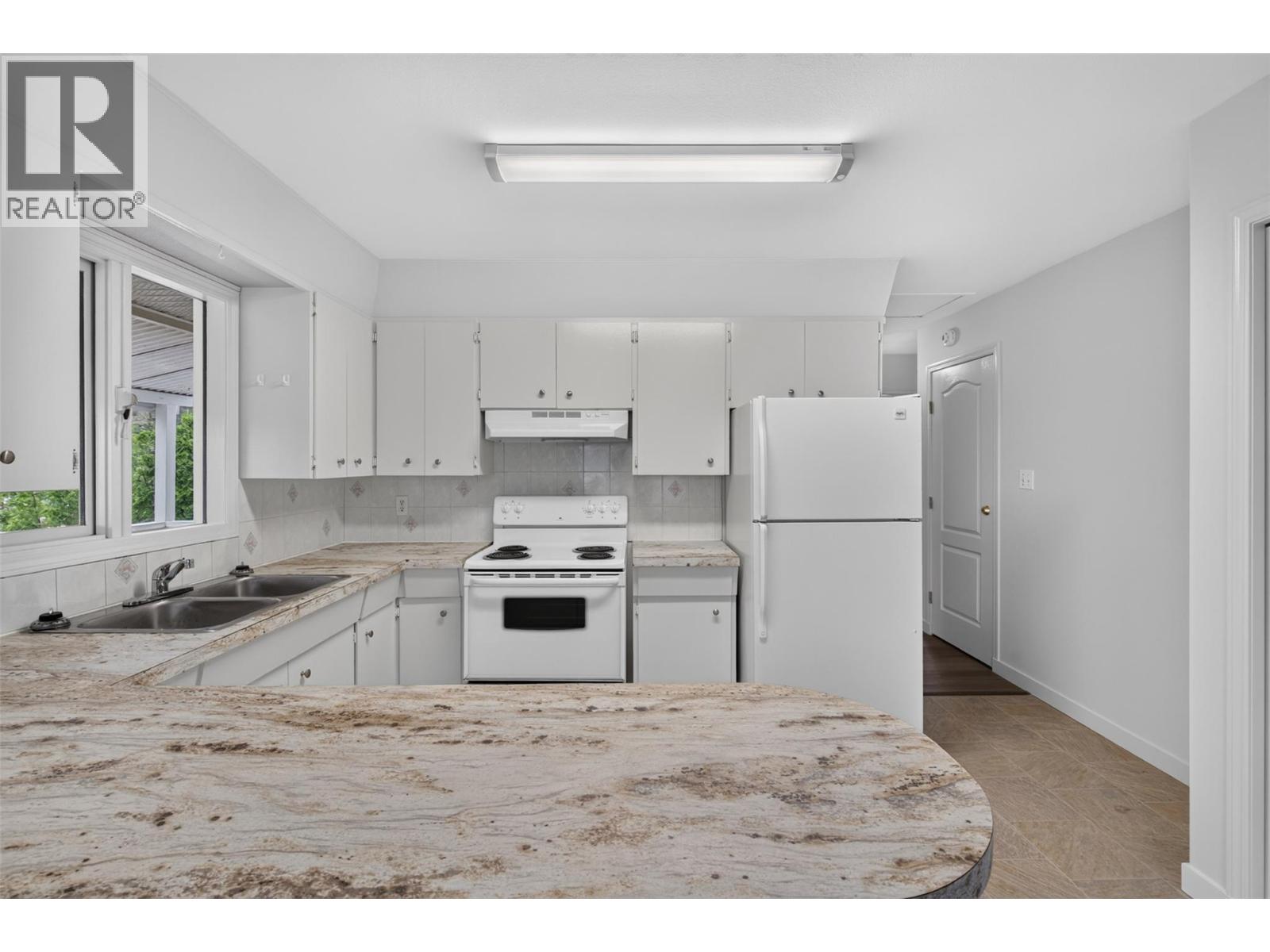 3802 36 Street - 5