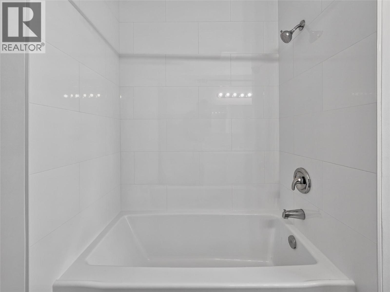 3802 36 Street - Image 28