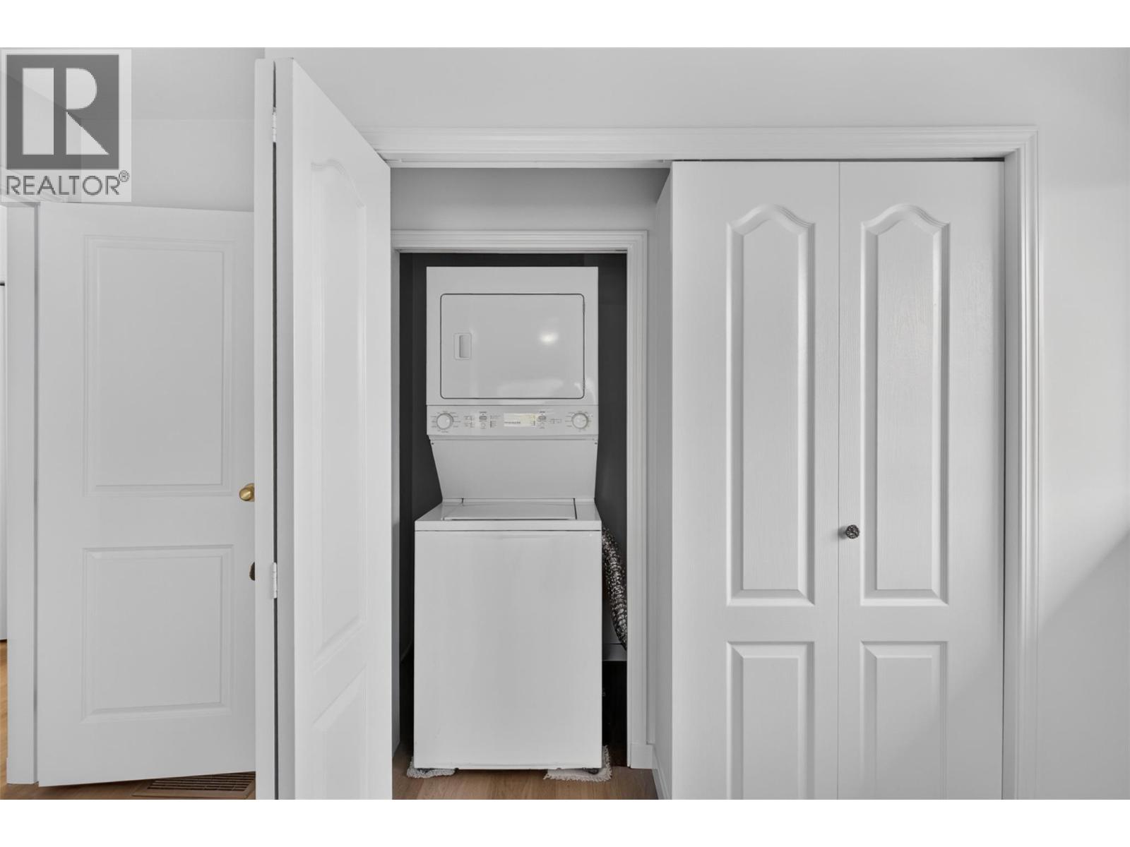 3802 36 Street - 24