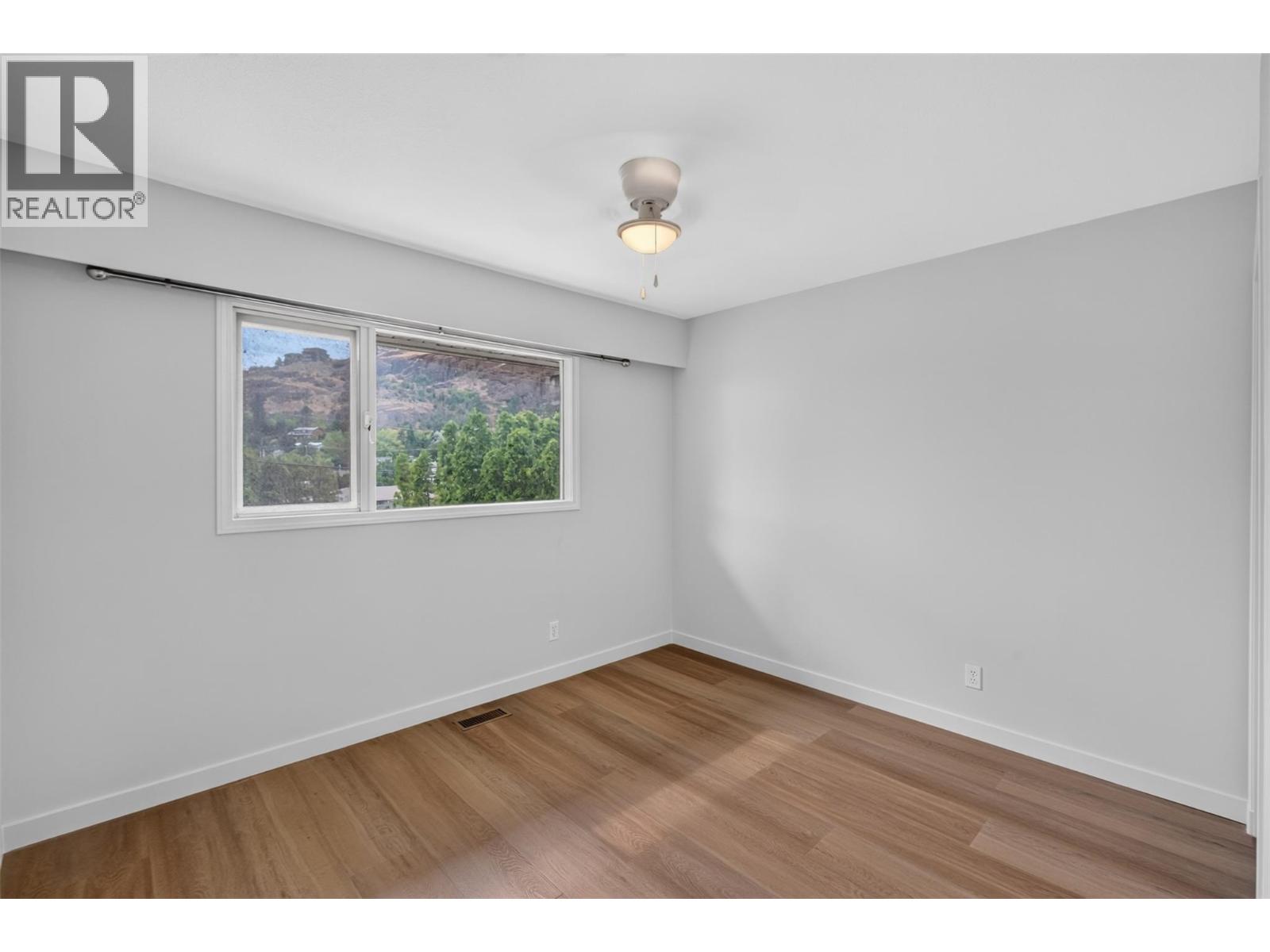 3802 36 Street - 18