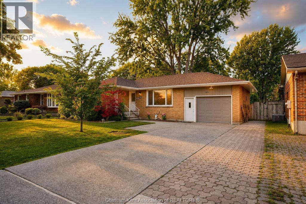 141 Lancefield PLACE - 1