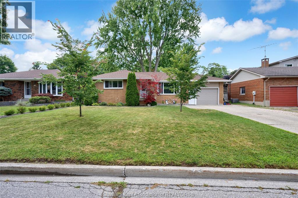 141 Lancefield PLACE - 2