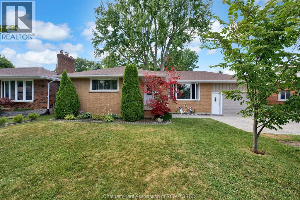 141 Lancefield PLACE - 3