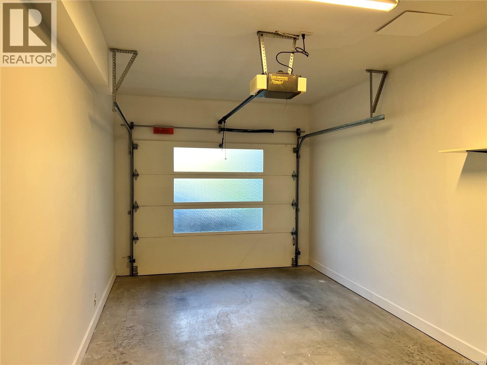 #14 133 Corbett Rd - 19
