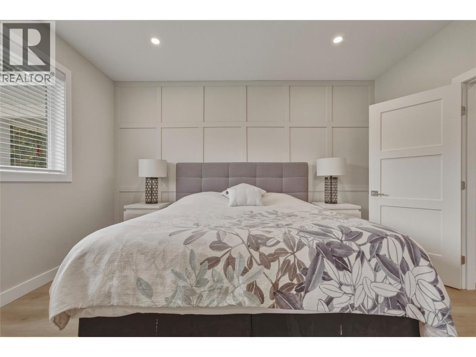 2710 Golf Course Drive - 34