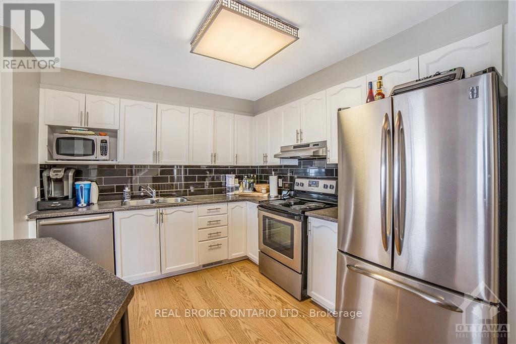 3 Bed, 3 Bath House for Rent in Ottawa – 222 MEADOWBREEZE DRIVE, Ottawa – MLS# X13626360 - Image 6