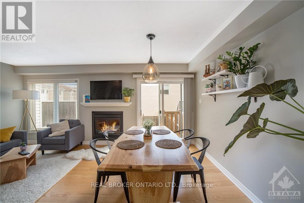 3 Bed, 3 Bath House for Rent in Ottawa – 222 MEADOWBREEZE DRIVE, Ottawa – MLS# X13626360 - Image 8