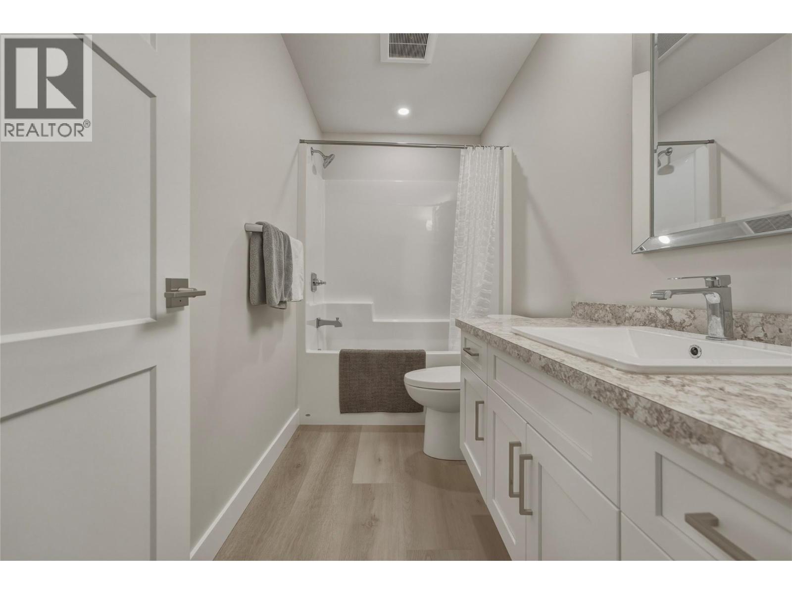 2710 Golf Course Drive - 45