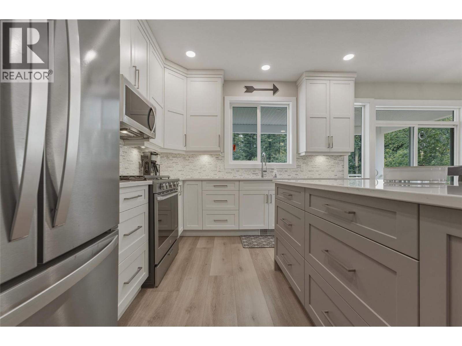 2710 Golf Course Drive - Image 16