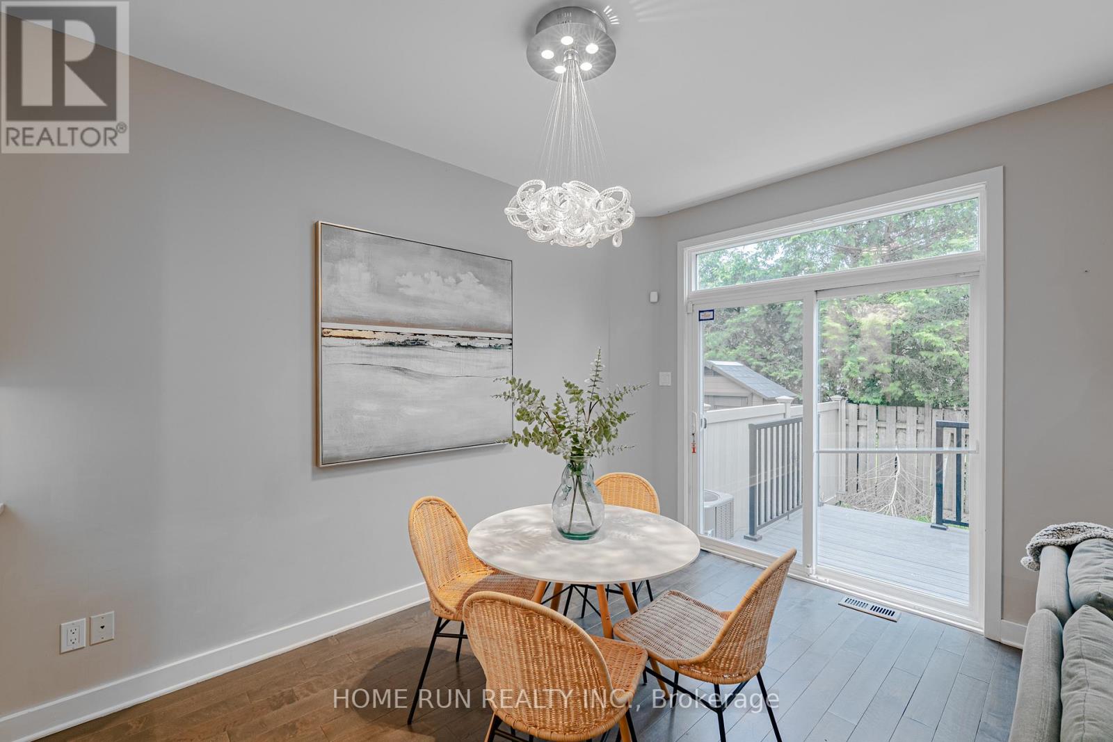 14 CAMIL STREET - 16