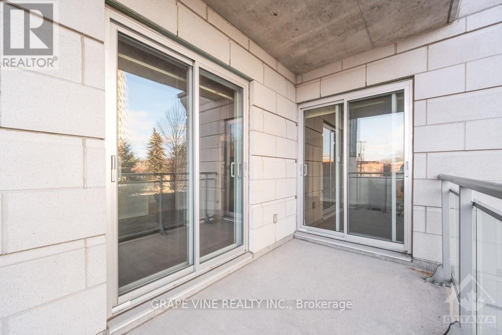 #207 70 LANDRY STREET - 20
