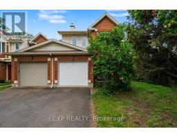 11 LONGSHIRE CIRCLE — photo 2