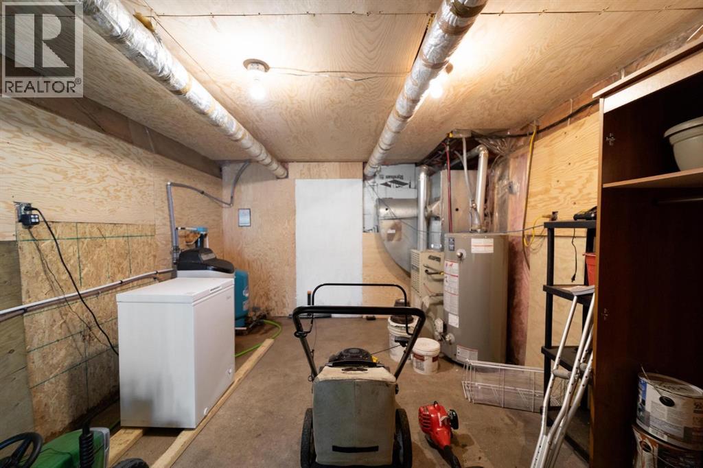 11 1 Street - Image 31