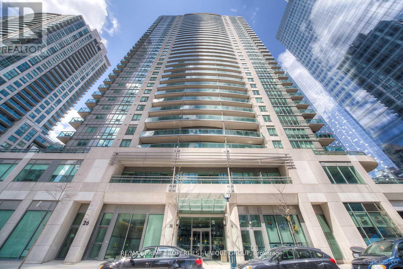 1906 - 30 GRAND TRUNK CRESCENT