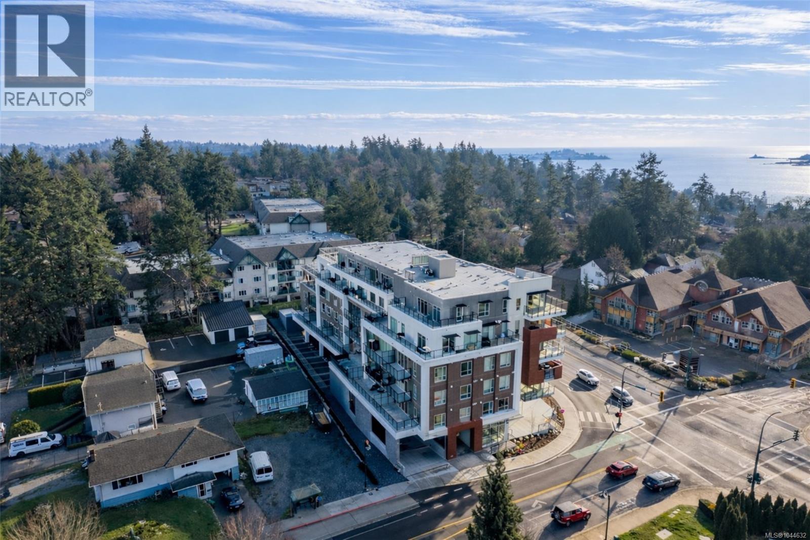 303 258 Helmcken Road, View Royal