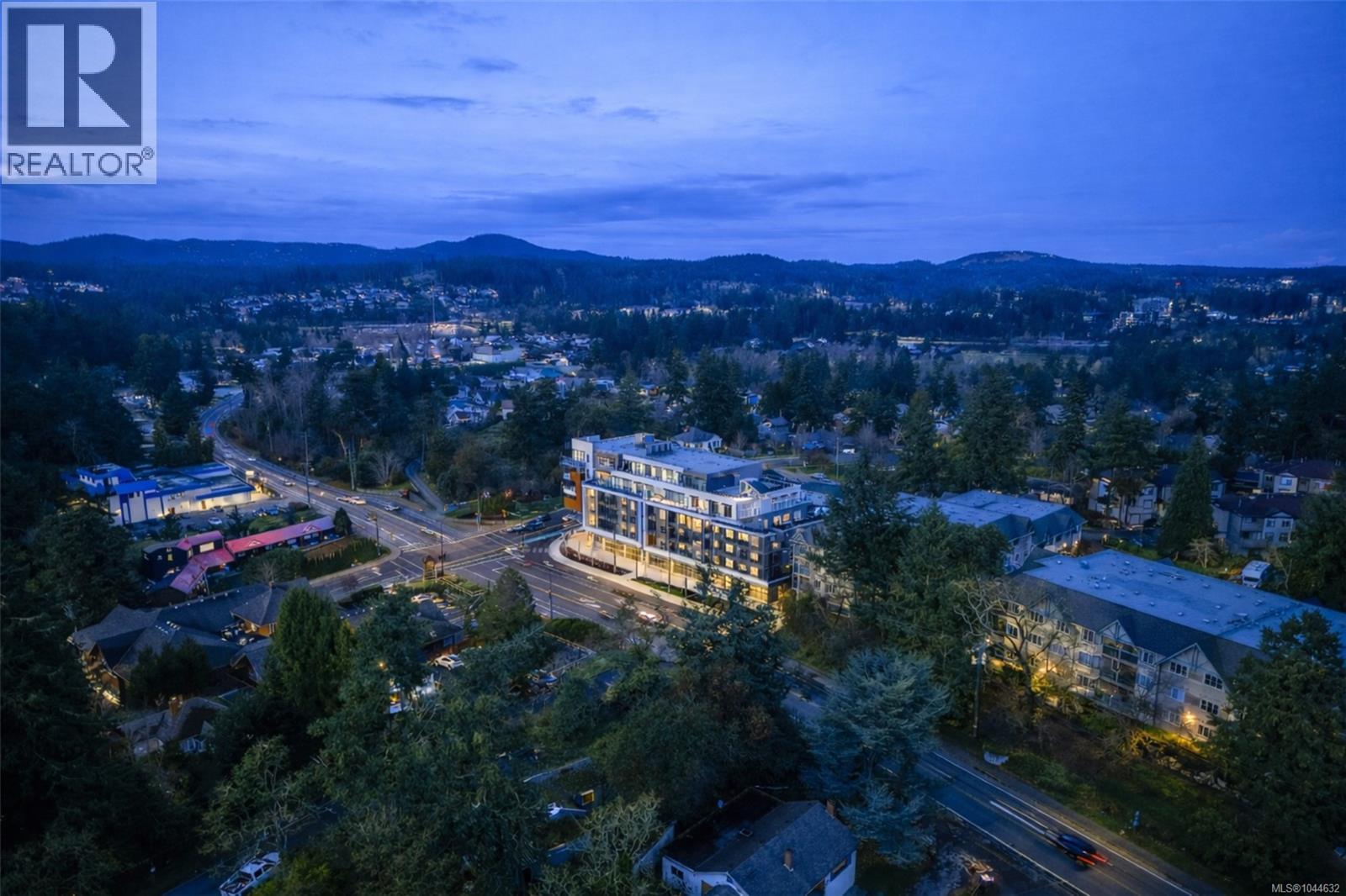 303 258 Helmcken Road, View Royal