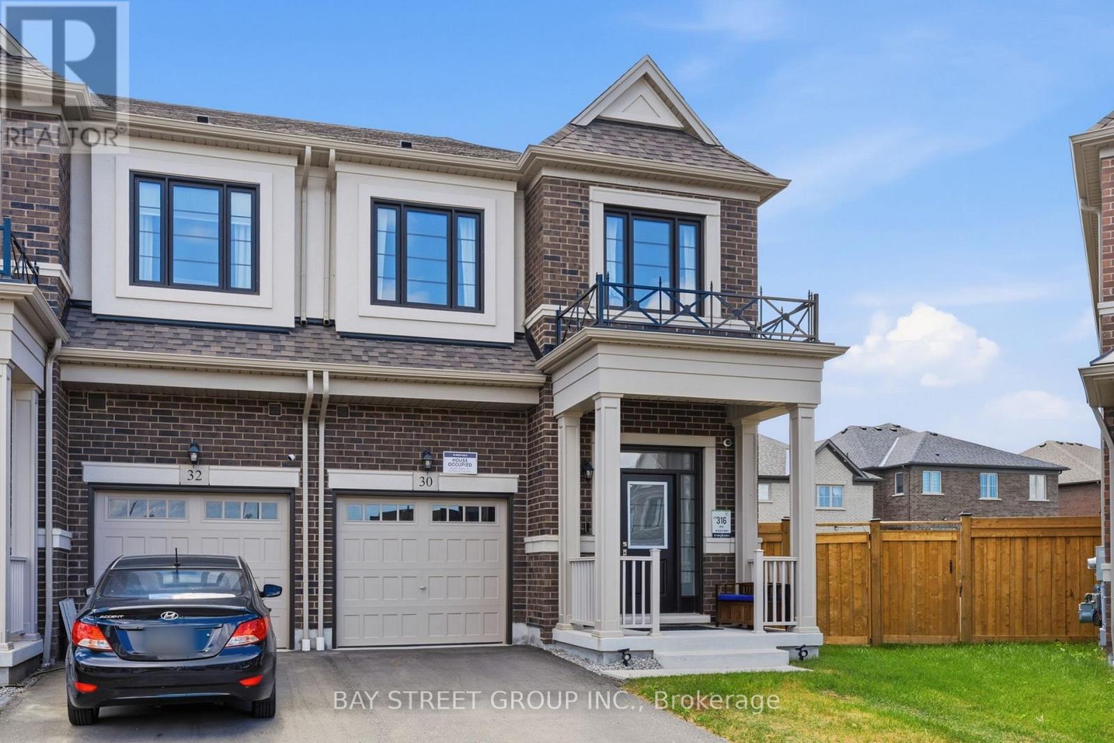 30 VELVET DRIVE - 2
