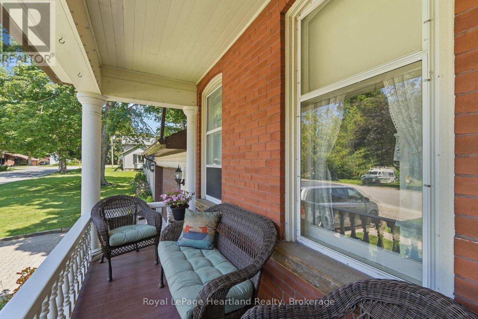 169 ONTARIO STREET - 3