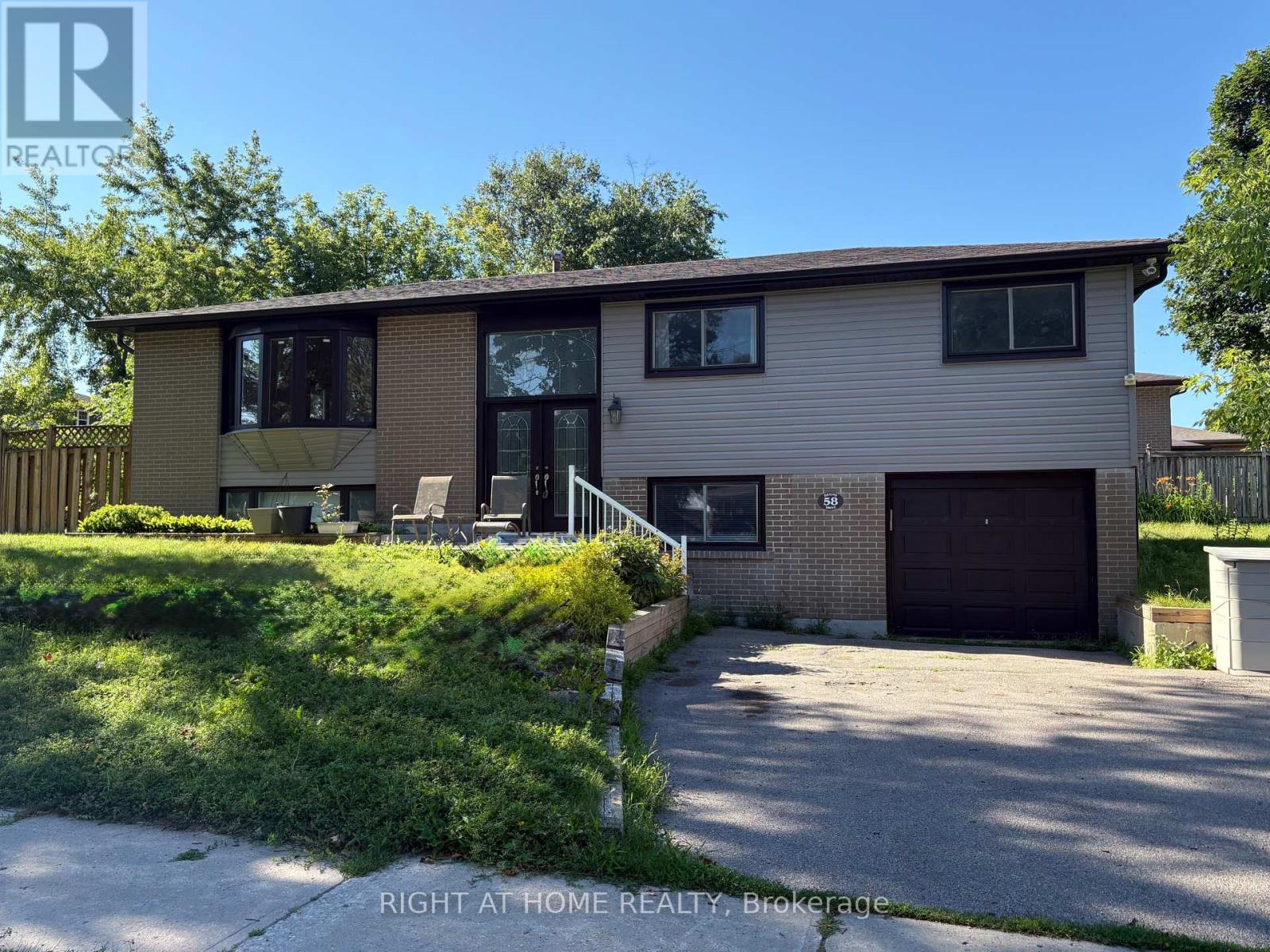 Photo of UPPER LEVEL - 58 DEVINS DRIVE