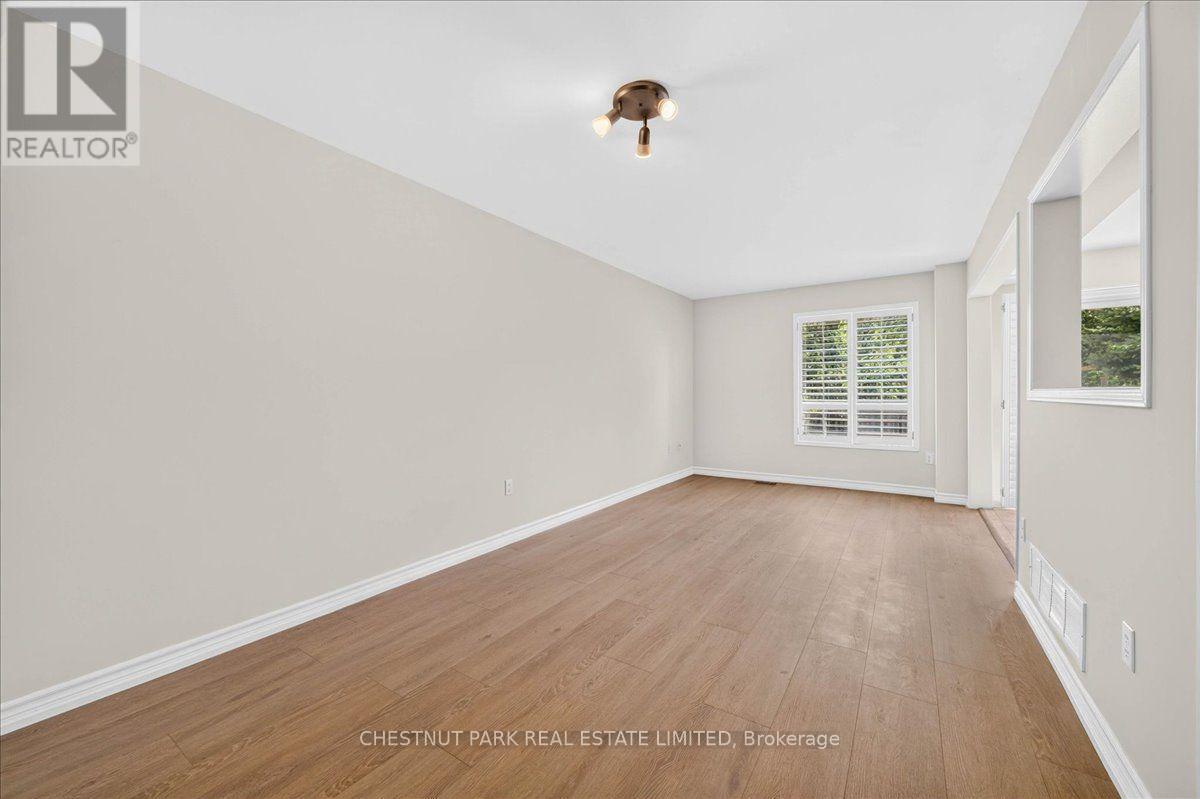 241 BANBROOKE CRESCENT - 10