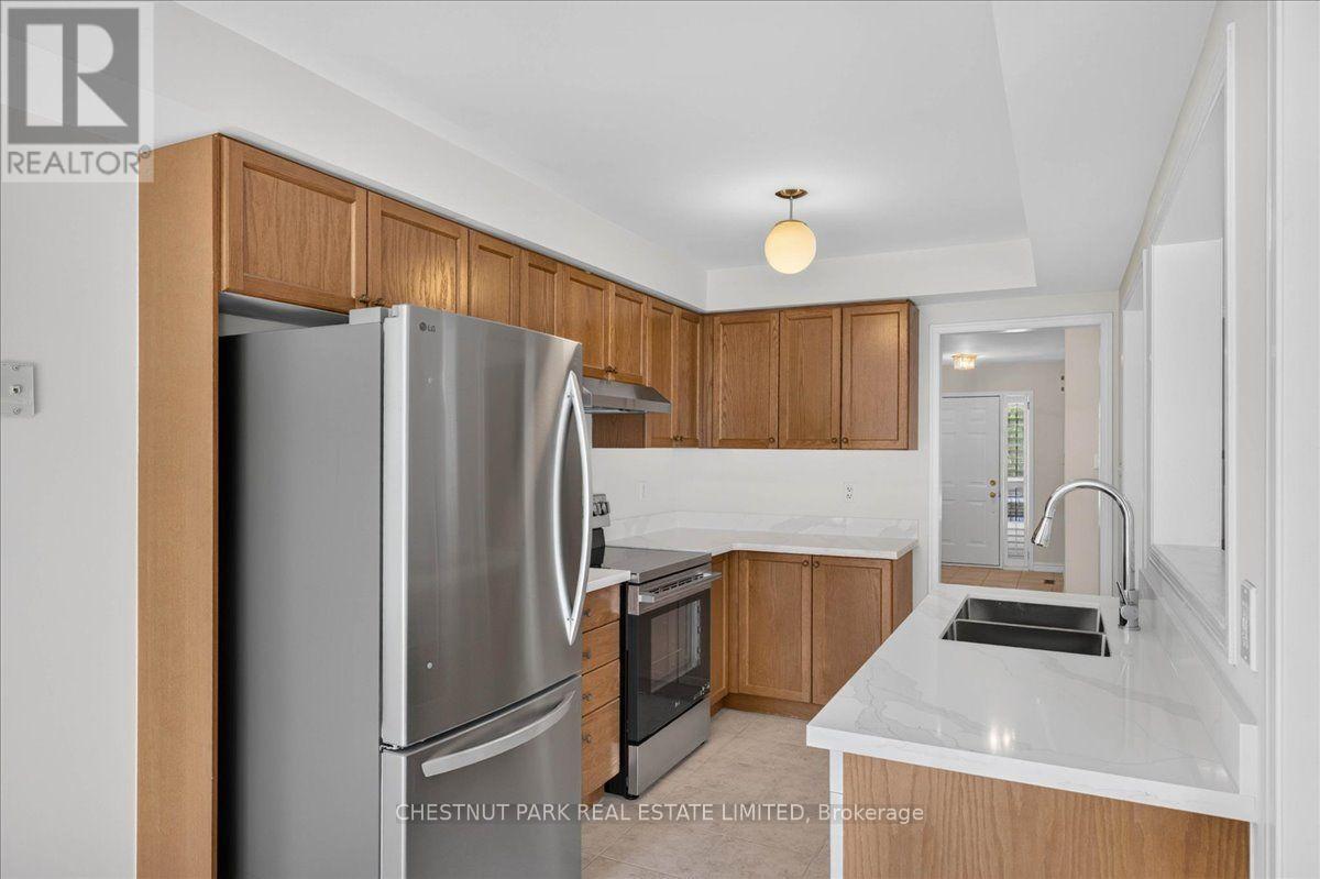 241 BANBROOKE CRESCENT - 14