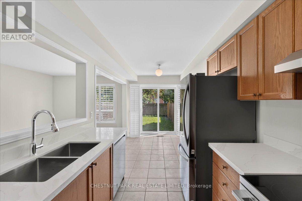 241 BANBROOKE CRESCENT - 15