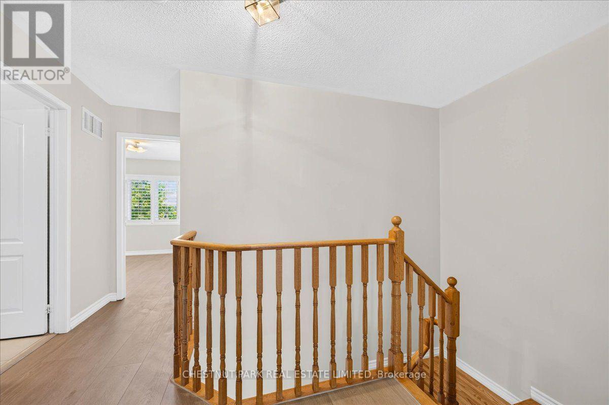 241 BANBROOKE CRESCENT - 17
