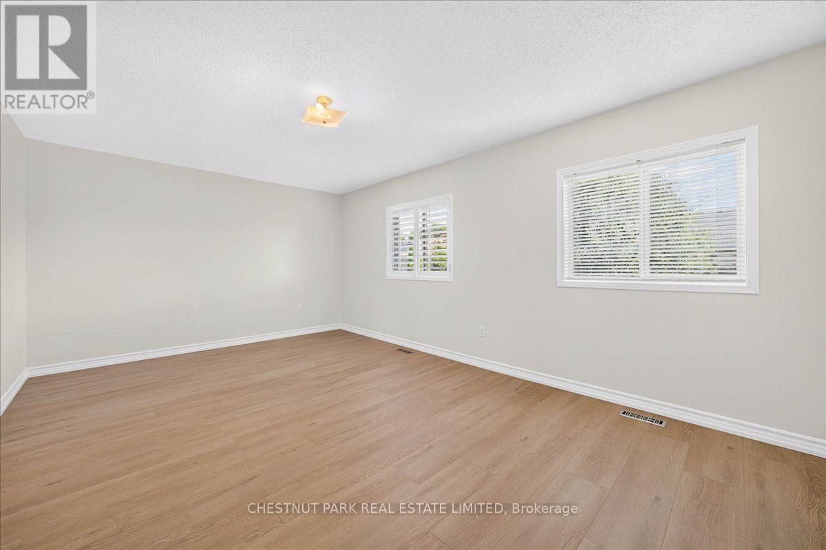 241 BANBROOKE CRESCENT - 20