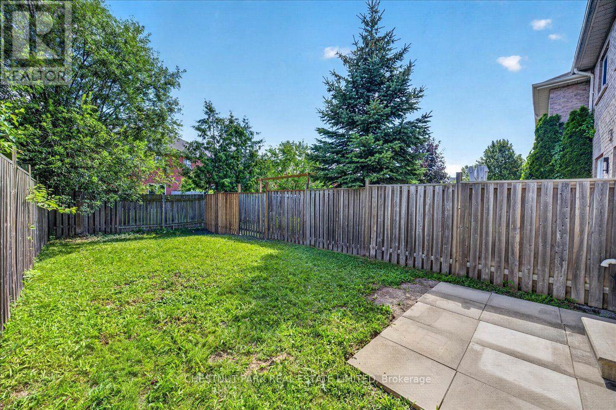 241 BANBROOKE CRESCENT - 35