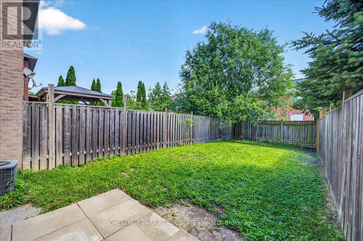 241 BANBROOKE CRESCENT - 37