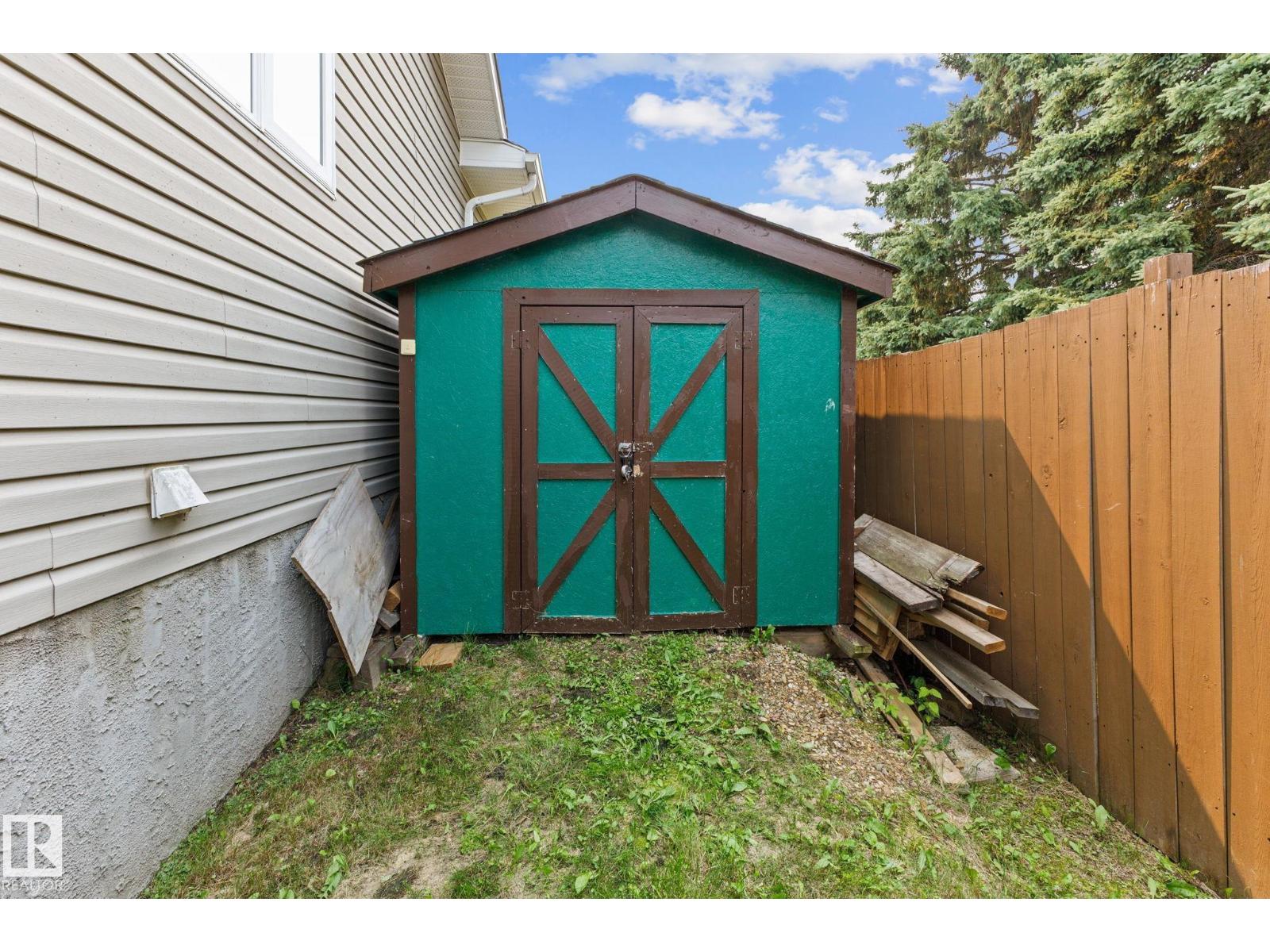 4712 48 ST - Image 24