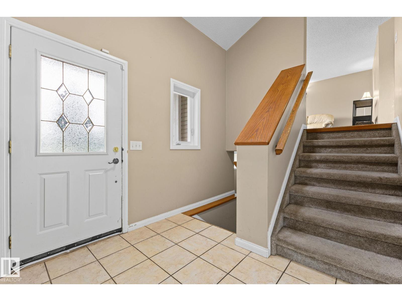 4712 48 ST - Image 3