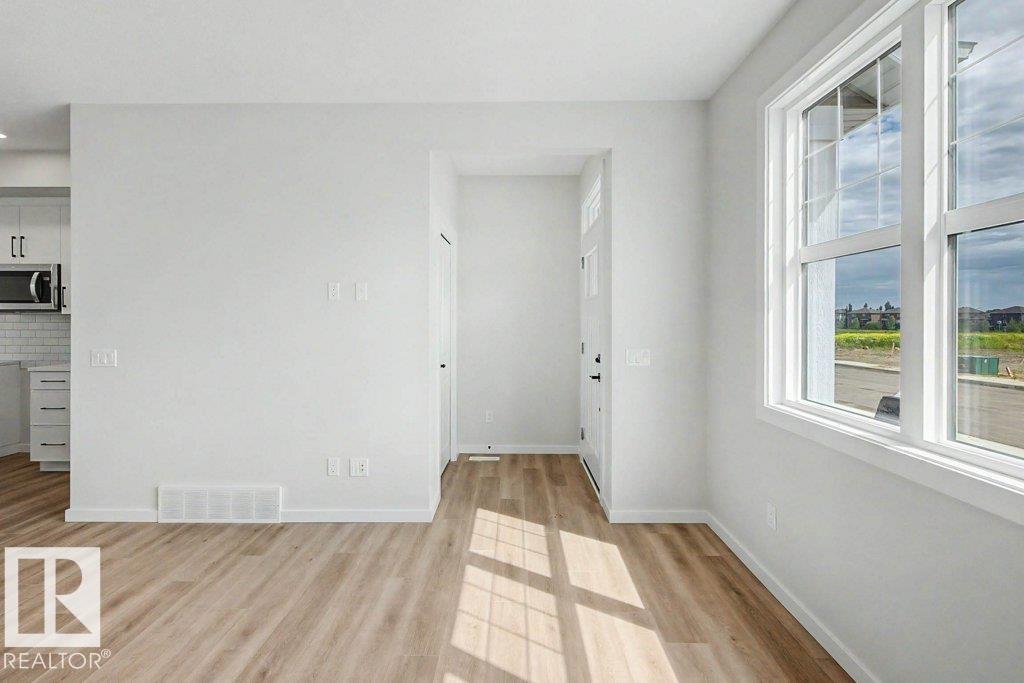 400 Stiles Way, Southfork, Leduc photo 5