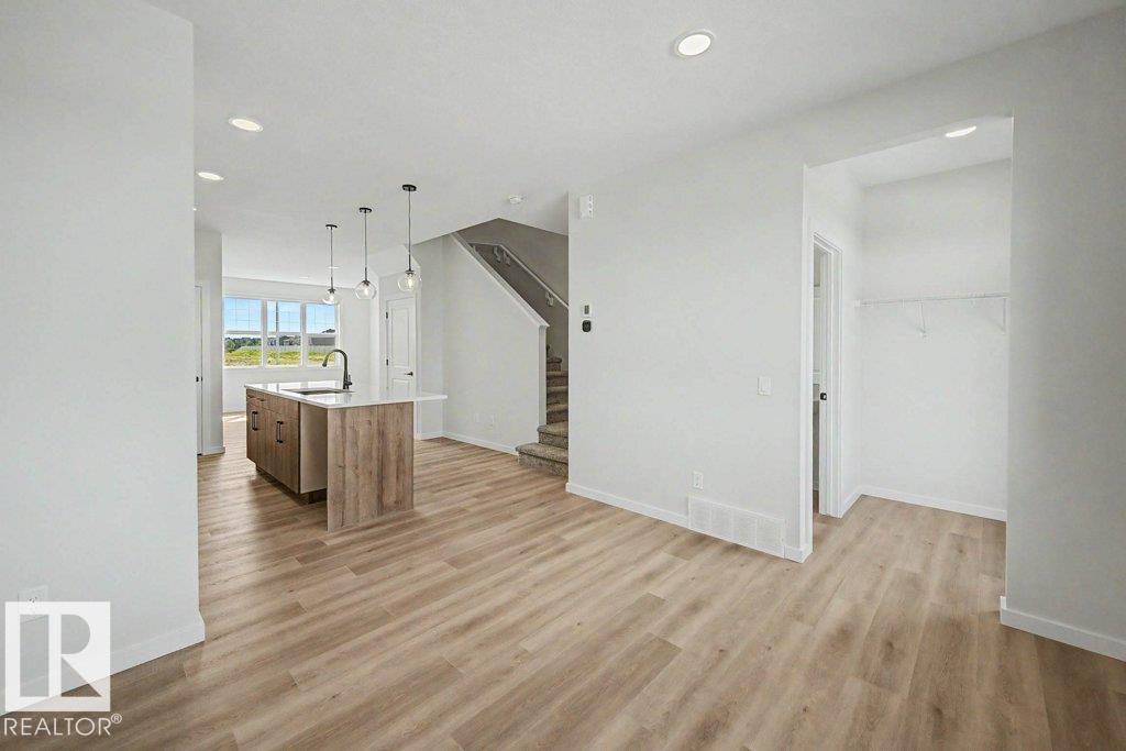 400 Stiles Way - Photo 15