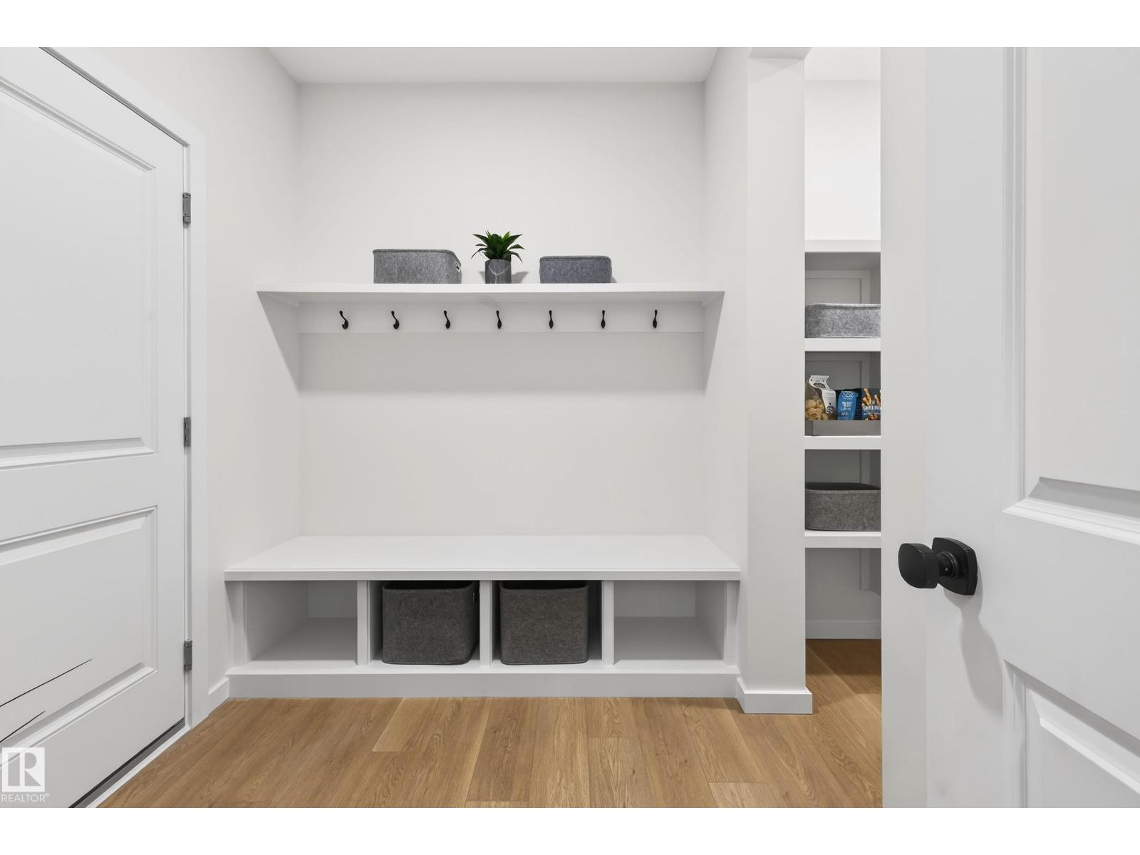 8019 228 ST NW - 18