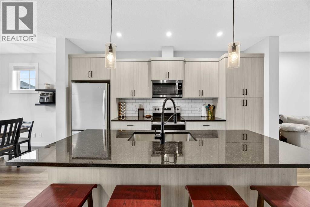 1601 Chinook Gate Drive SW, Chinook Gate, Airdrie photo 3