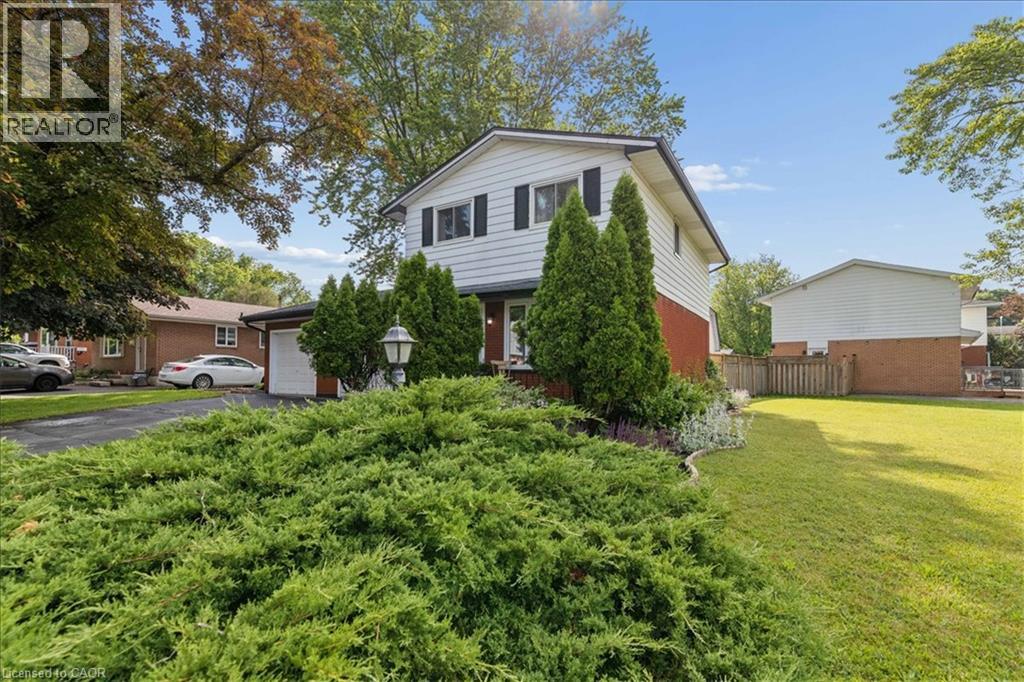 45 ARROWHEAD Crescent - Image 4