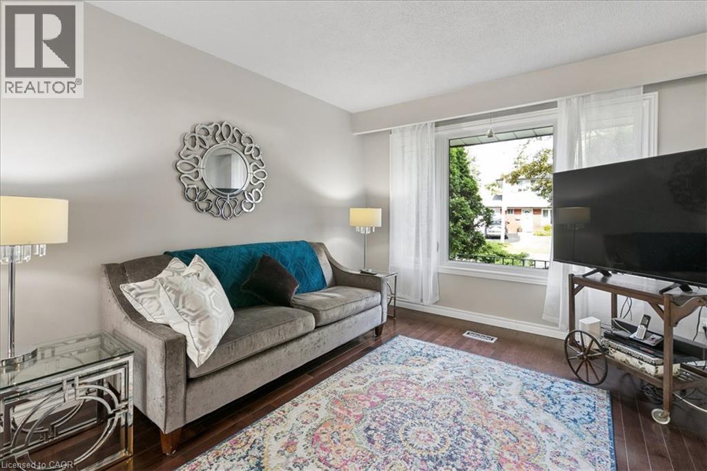 45 ARROWHEAD Crescent - 12