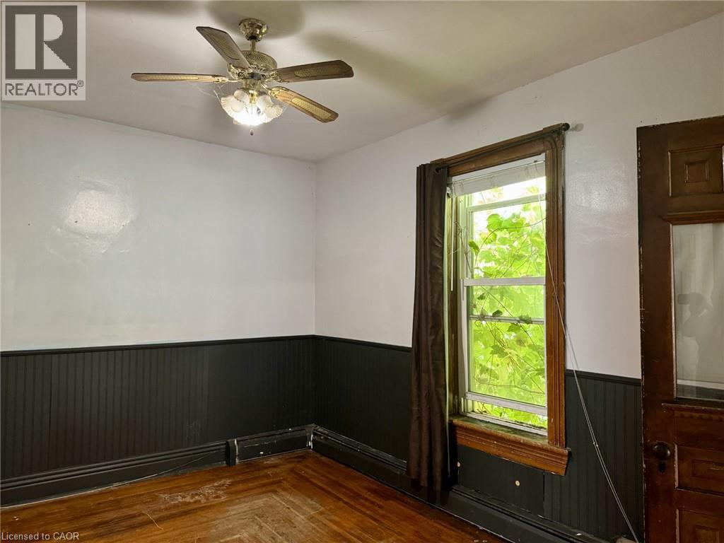 54 ELLIS Street - Image 6
