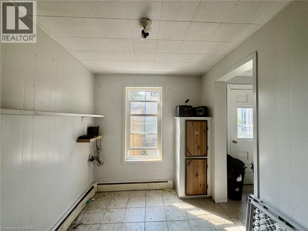 54 ELLIS Street - Image 13