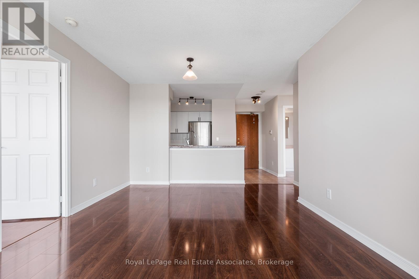 #1707 4889 KIMBERMOUNT AVENUE - 12