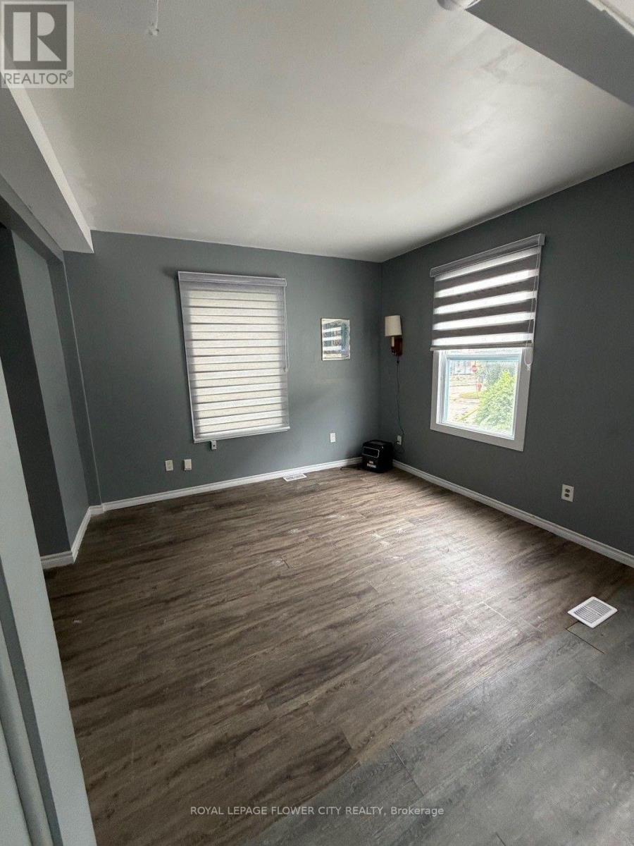 7 HEARST STREET - Image 4