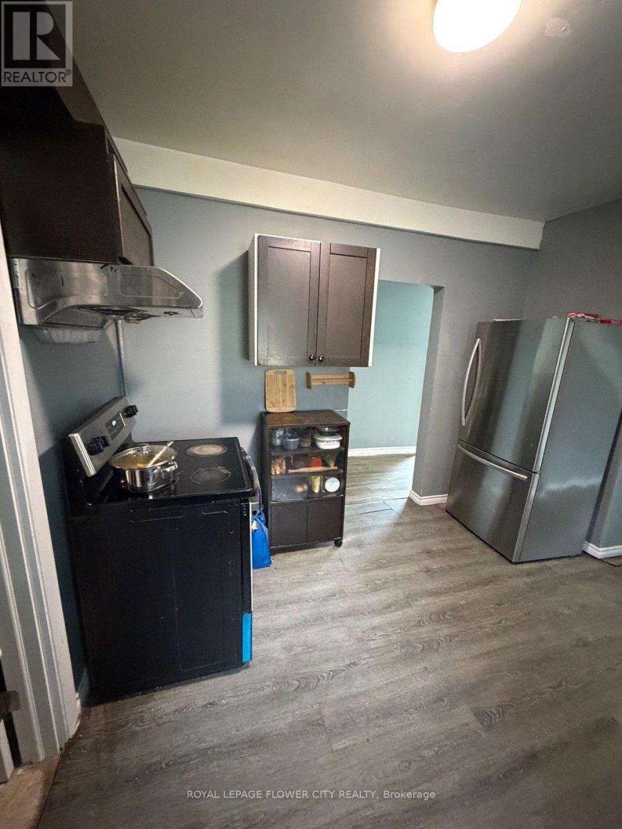 7 HEARST STREET - Image 6