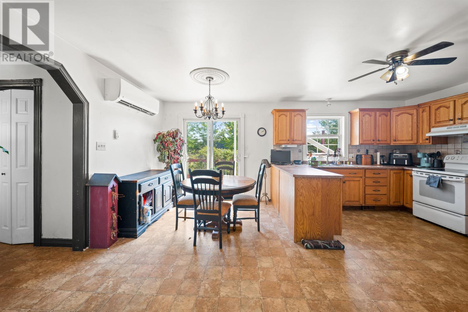 370 Diversion Road - Image 39