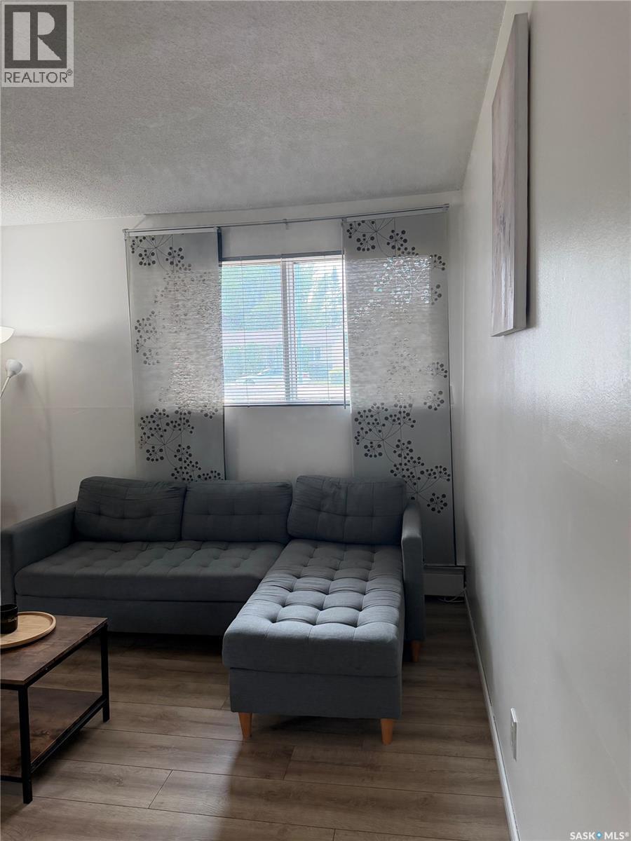 #5 116 Acadia COURT - 4